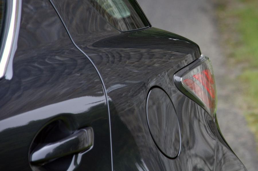  Lexus CT200h 2010 года  (фото 158 из 266)